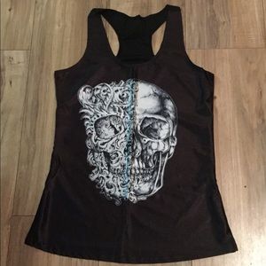 Skull tank